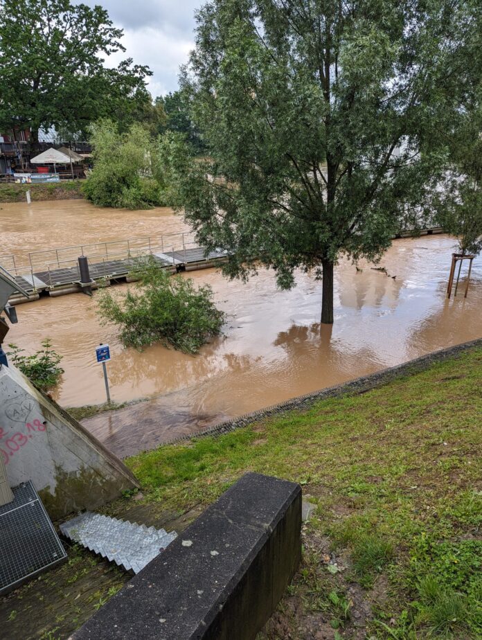 Hochwasser in Rems und Neckar